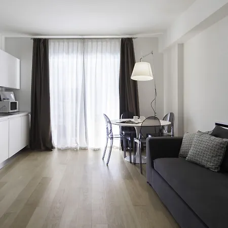 Italianway Collection - Corso 11 * Μιλάνο