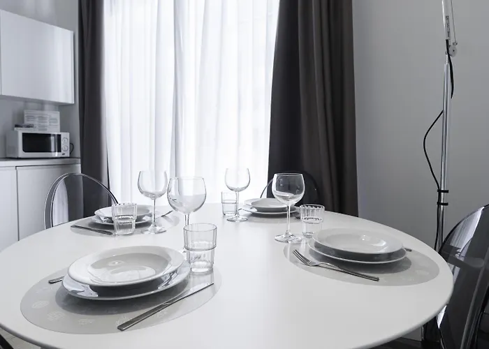 Italianway Collection - Corso 11 * Milan